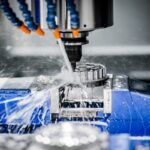 Ile osi potrzeba do frezowania CNC naprawdę skomplikowanych geometrii?