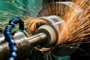 Czy szlifowanie CNC zastępuje toczenie przy obróbce otworów precyzyjnych? CNC Partner cnc-partner-80